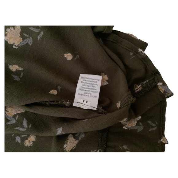 SO Side-Tie Faux-Wrap Ruffle Olive Green Floral V-Neck Long Sleeves Dress Sz XL - Picture 11 of 16